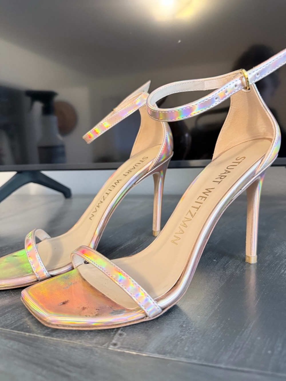 Stuart Weitzman Iridescent Rose Gold Nudist Curve Square 7